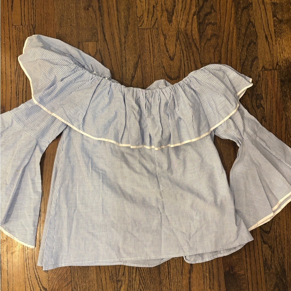 She + Sky Light Blue off the shoulder bell sleeve Ruffled Blouse-L - Picture 4 of 5
